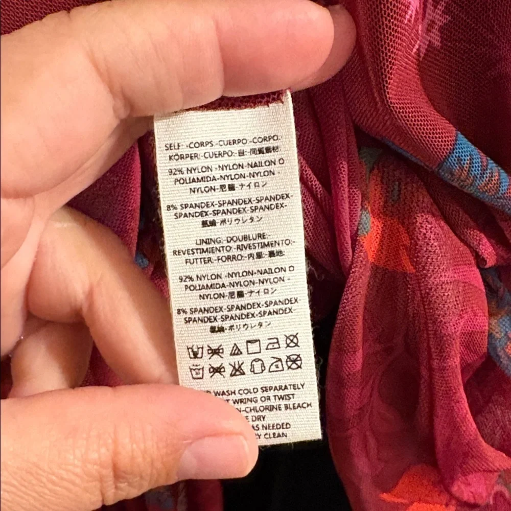Free People size sleeve
